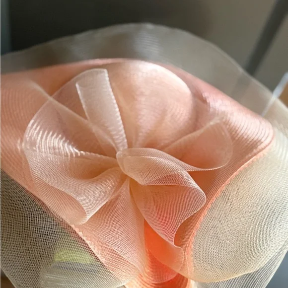 Church Hat - Picture 3 of 8